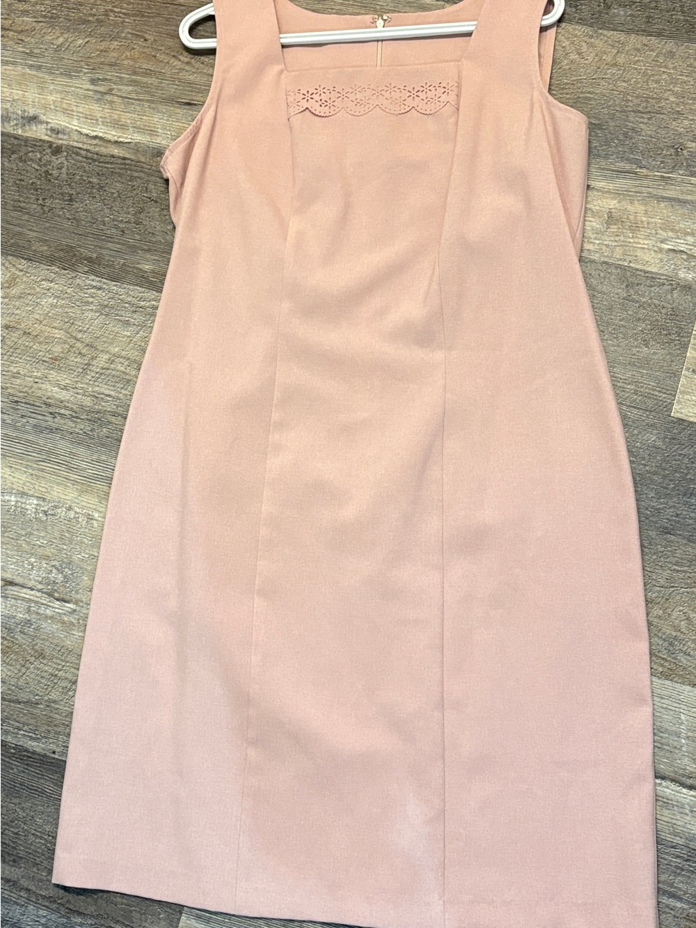 Classic Women's Two-Piece Dusty Rose Skirt Suit - Picture 3 of 8